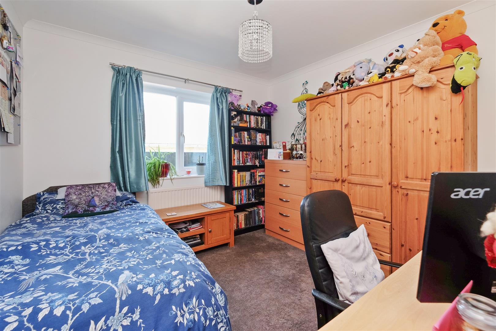 4 Bed, 1 Bath Property For Sale in Hazlemere Road, Seasalter, CT5 4AW